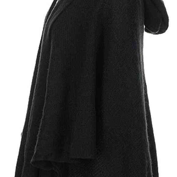 🧤 Calvin Klein Black Knit Poncho with fringe bottom - Picture 5 of 8